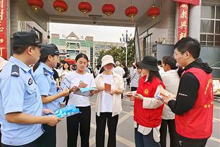 芬兰商人：拉特克利夫是很热情的曼联球迷，非常乐意和他讨论合作